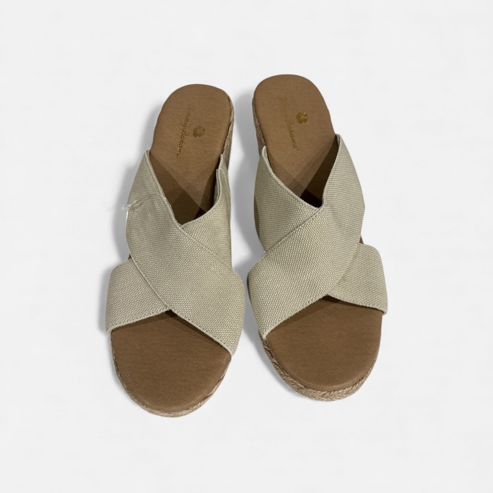 Tommy Bahama Cream and Brown Espadrille Sandals size 9